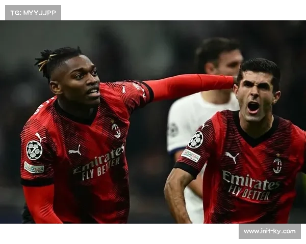 AC米兰1-1纽卡斯尔，吉鲁倒钩破门后VAR判罚越位引争议